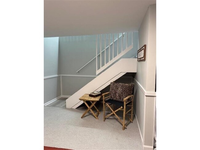 Building Photo - 1131 Lincoln Ave