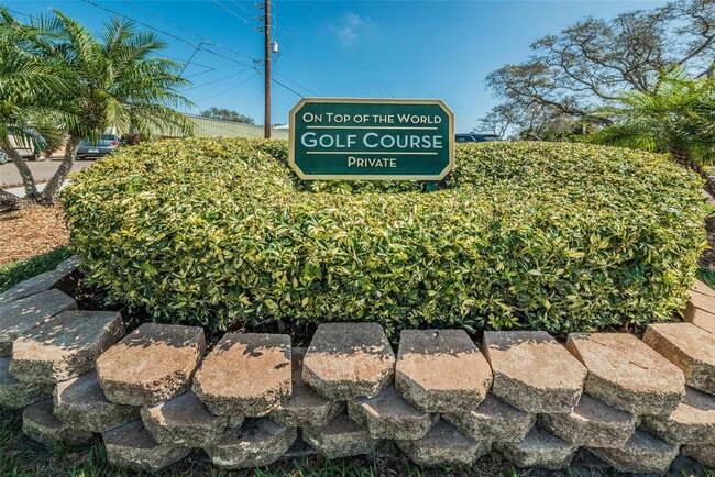 Building Photo - 2462 Brazilia Dr
