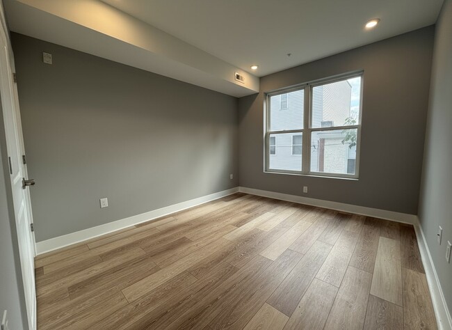 Building Photo - 2526 Cecil B. Moore Ave