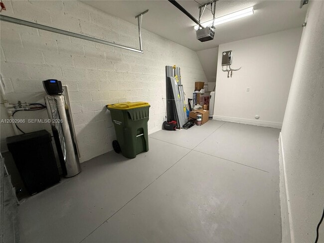 Building Photo - 1743 SE 9th Terrace