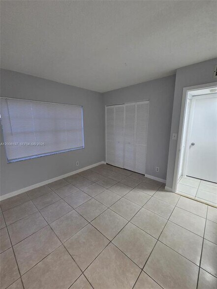 Building Photo - 11441 NW 42nd St