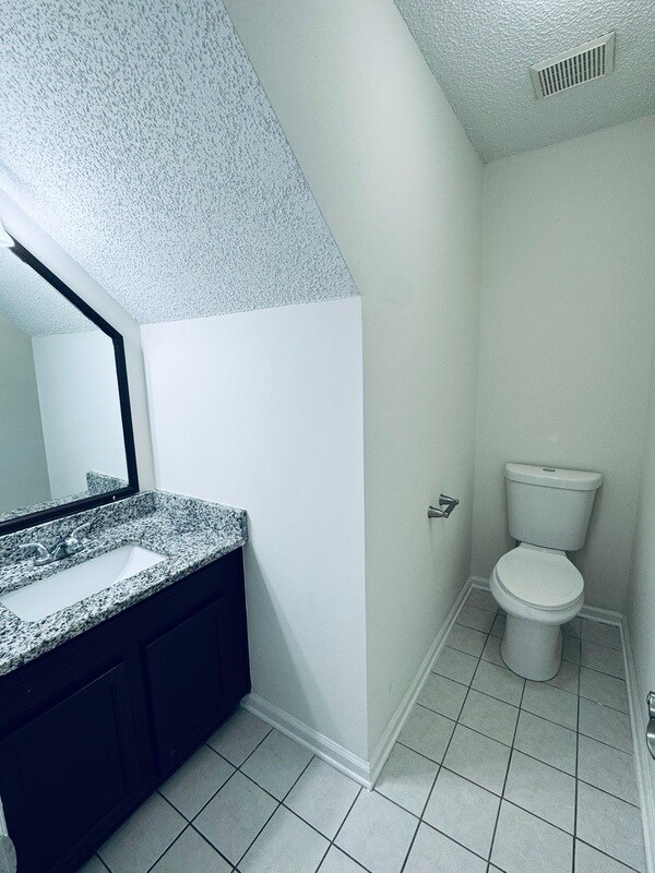 Building Photo - 1225 Bacardi Ct