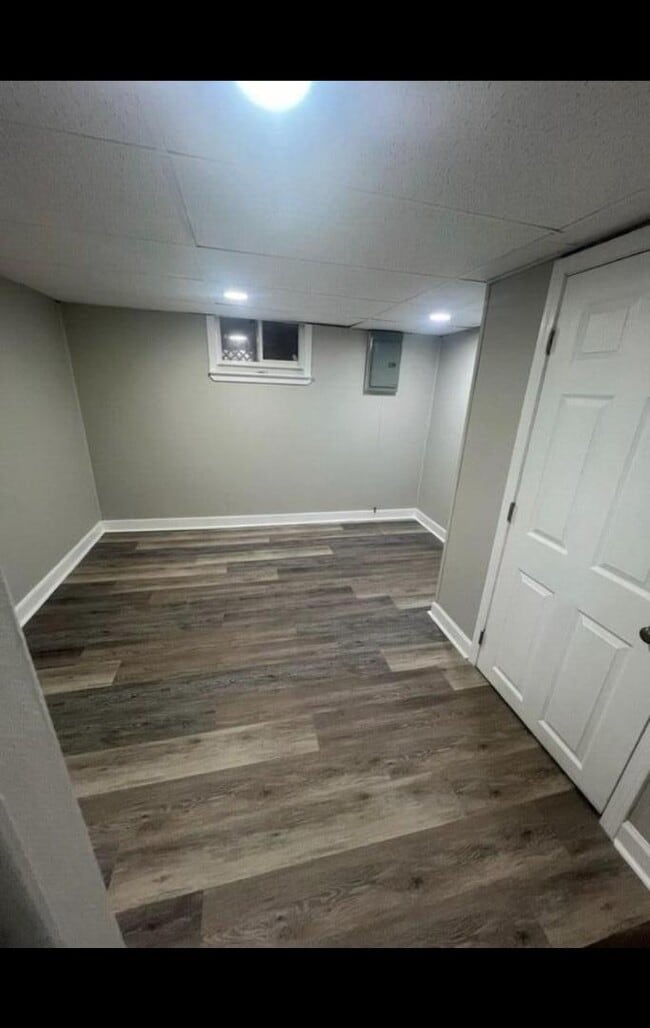 Building Photo - 1425 Deacon St