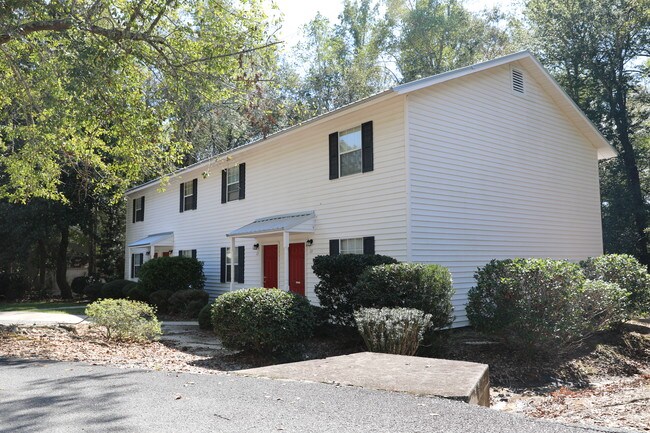 Quail Ridge Living - Swainsboro, GA | Apartment Finder