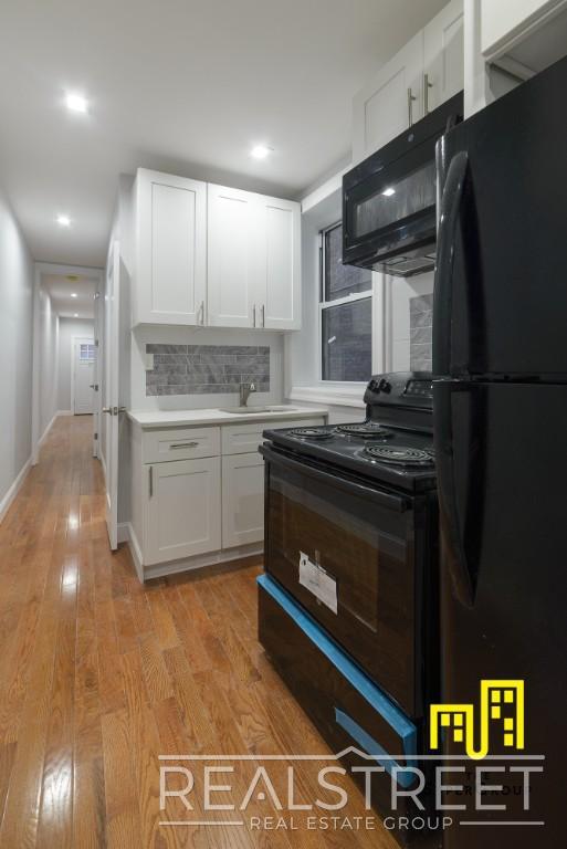 Building Photo - 1 Bed With OD Sapce in Crown Heights!