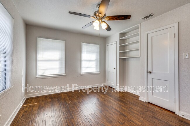 Building Photo - 4256 Standish Rd