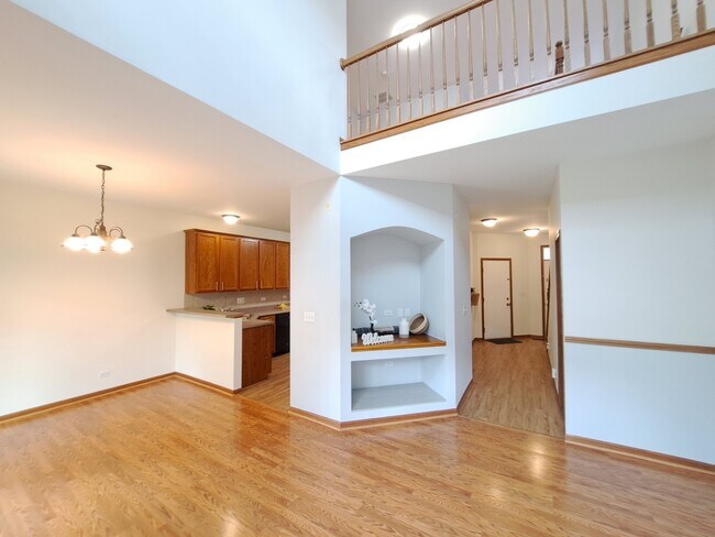 Building Photo - 325 N Patriot Dr