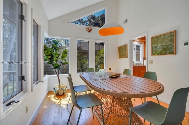 Building Photo - 66 Shell Ring Rd