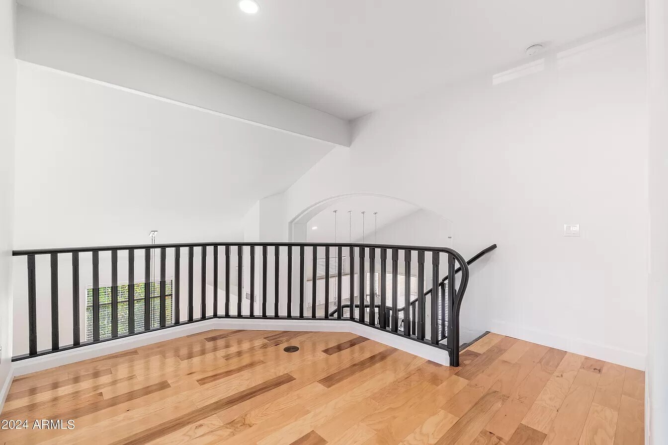 Second floor landing - 6739 E Gelding Dr