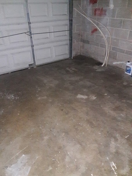 Building Photo - MOVE IN SPECIAL!!! Stunning 3-Bedroom, 2-B...