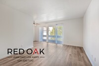 Building Photo - Fantastic Top Floor One Bedroom, Saturated...