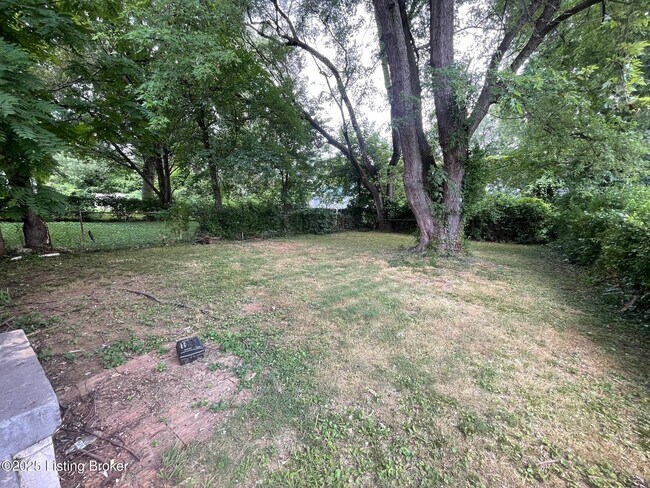 Building Photo - 2639 Olive St