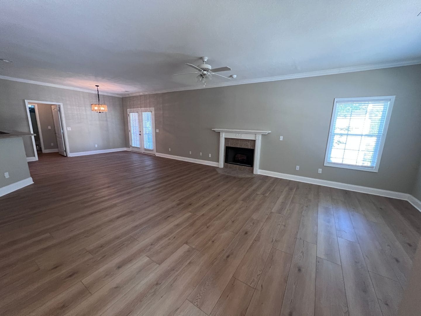Building Photo - 1618 Professional Pkwy