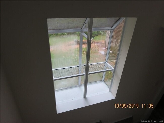 Building Photo - 22 Garnet Park Rd