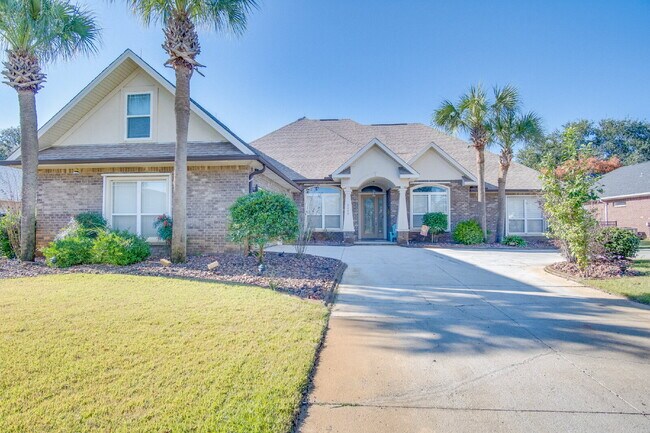 Building Photo - Hidden Creek Golf Course Home with Pool, Fenced Yard, and Bonus Room!