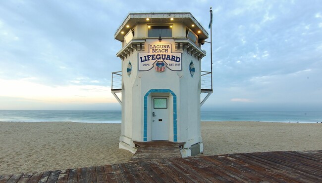 Building Photo - Virginia Way - Mohajer Unit A