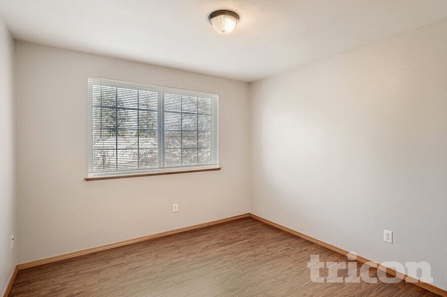 Building Photo - 8810 35th St W