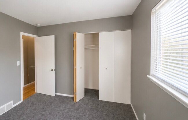 Building Photo - 31846 Regal Dr