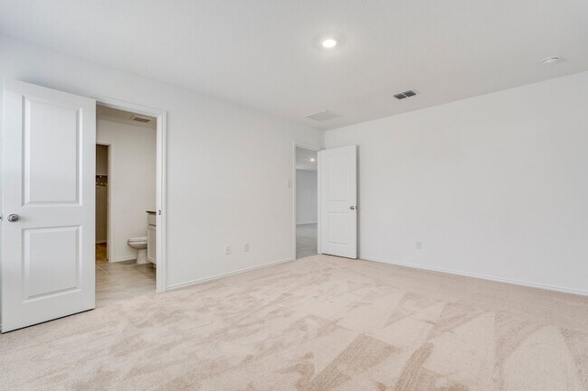 Building Photo - 8721 Whistling Duck Dr