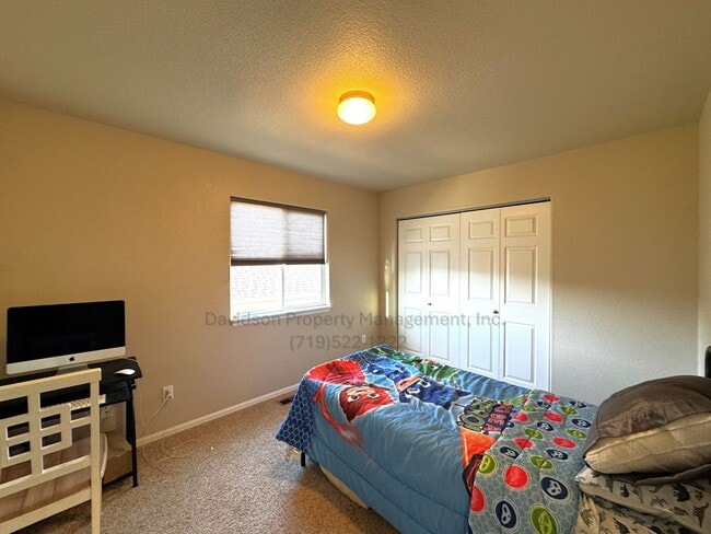 Building Photo - Gorgeous 4 Bedroom House in Falcon