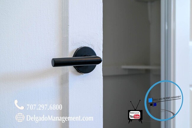 Building Photo - Napa newly remodeled 3 bedroom home!