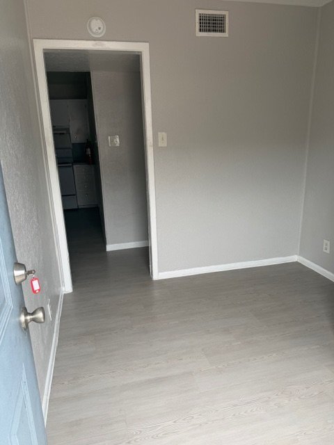 Building Photo - 5220 Weber Rd