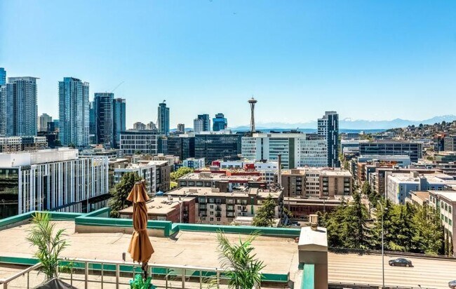 Building Photo - 2 bedroom in Seattle WA 98102