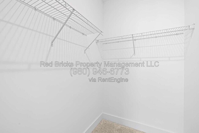 Building Photo - 5017 Sovereignty Ct