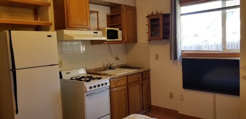 Building Photo - 11695 SW Greenburg Rd