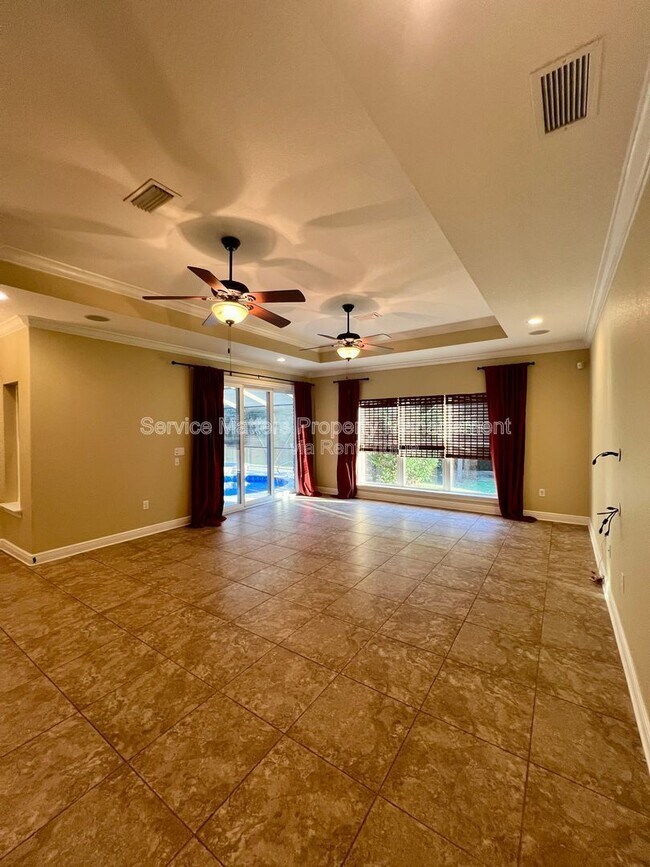 Building Photo - 2926 Greystone Dr