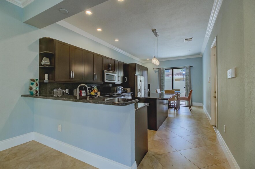 Building Photo - 3110 NW 125th Way