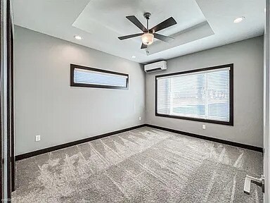 Building Photo - 1855 NE Little Beaver Dr