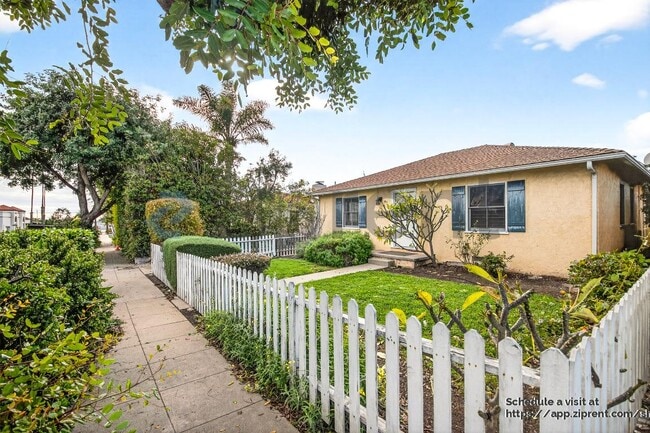 Building Photo - 61 S Katherine Dr