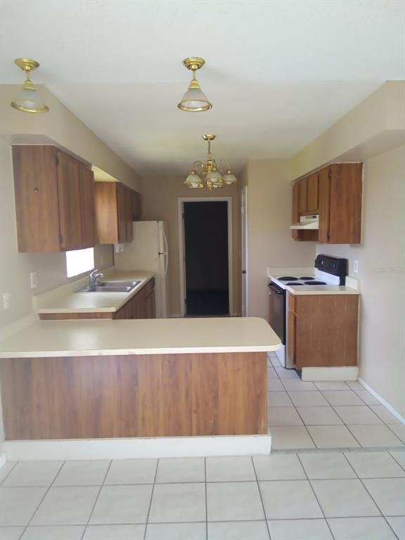Building Photo - 802 Fruitwood Dr