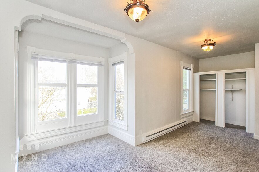 Building Photo - 1214 S 8th St