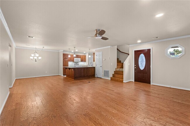 Building Photo - 27 S Prairie Dunes Dr