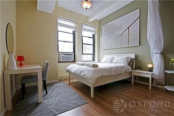 Building Photo - 315 Seventh Avenue