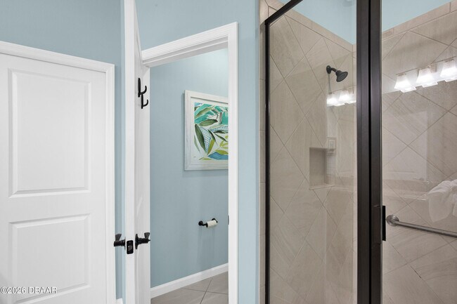 Building Photo - 233 Island Breeze Ave