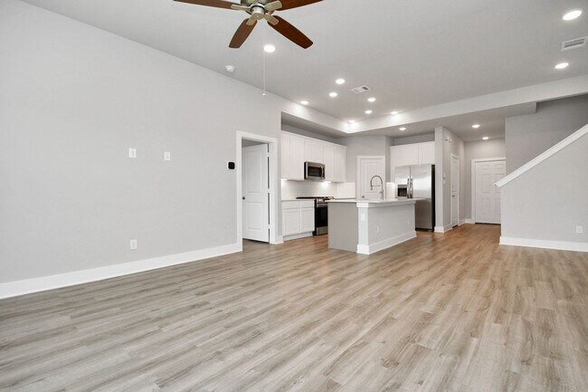 Building Photo - 21023 Treasure Gate Ln