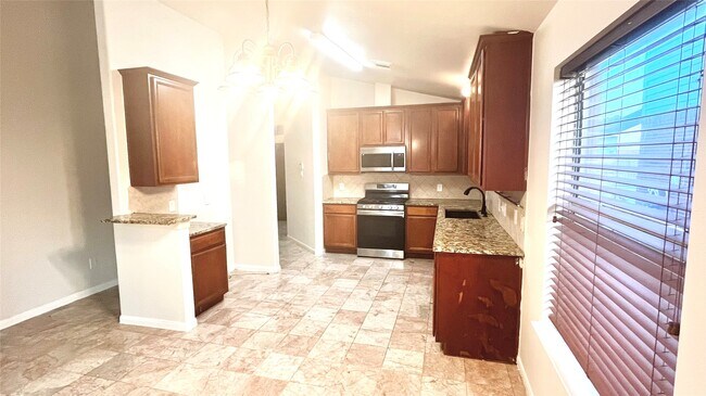 Building Photo - 18311 Melissa Springs Dr