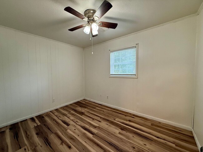 Building Photo - 3705 Griffin St