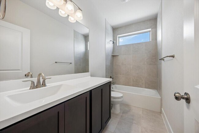 Building Photo - 8503 McKamy Dr
