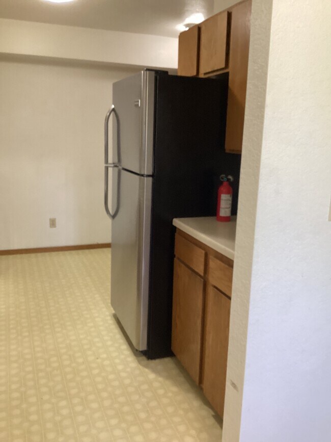 Building Photo - 1820 Waukesha Ave