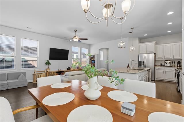 Building Photo - 4311 Feather Ore Dr