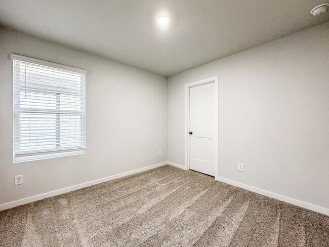 Building Photo - 7934 Alset Dr