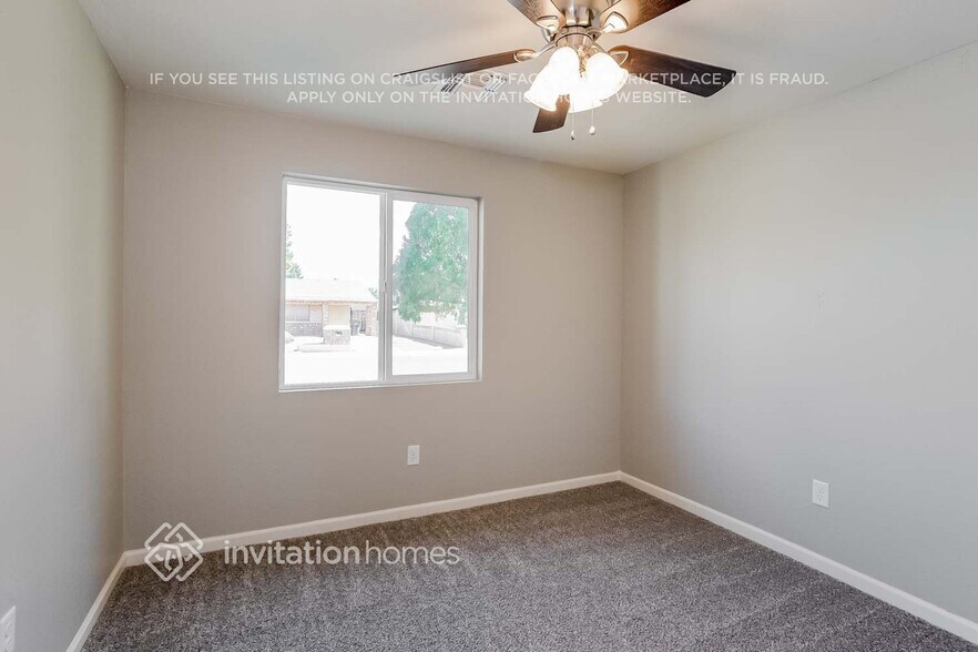 Building Photo - 13620 N 38th St