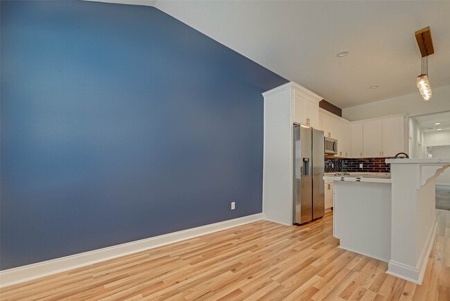 Building Photo - 7339 Krueger Rd