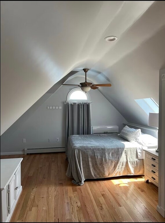 Building Photo - 300 Ocean St