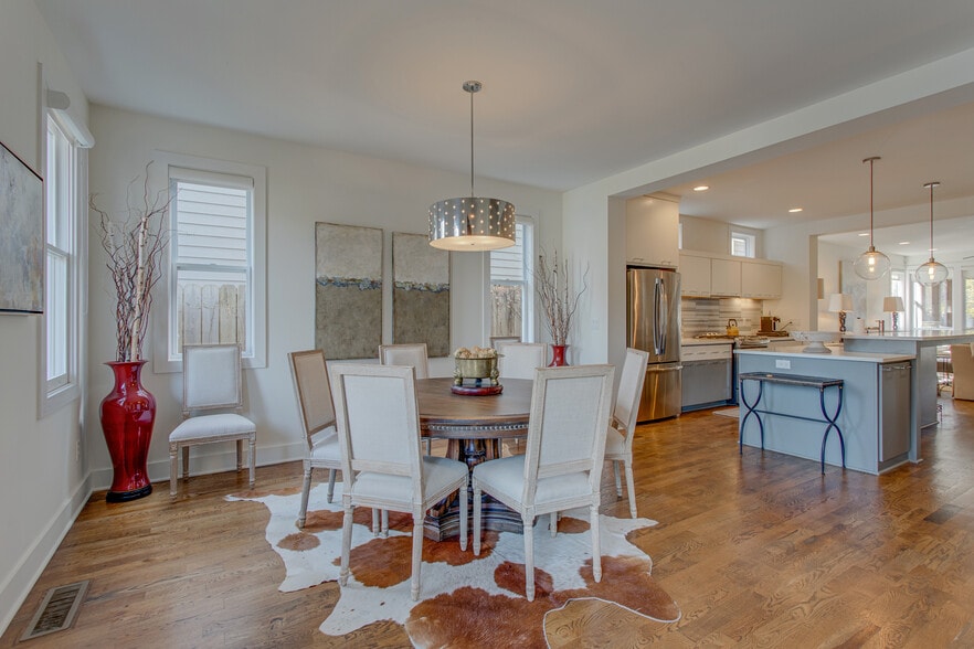 Building Photo - 3505A Wrenwood Dr