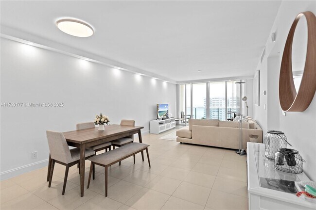 Building Photo - 2501 S Ocean Dr